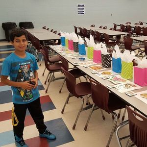 Meet your Posher, Hussein